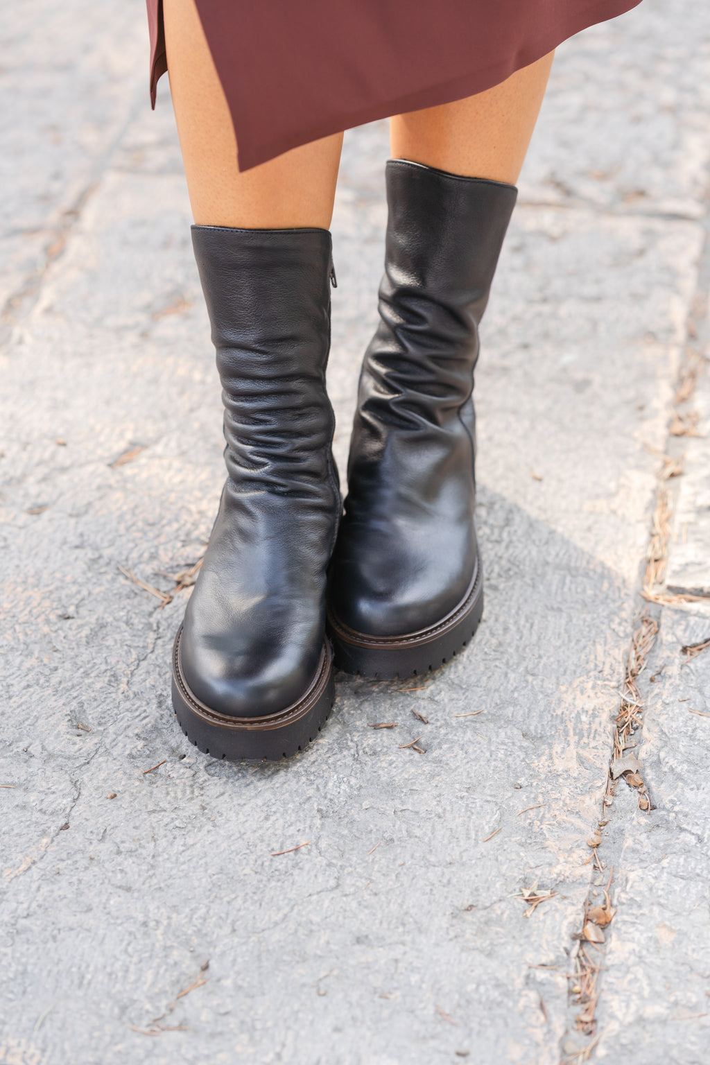 Stivaletto donna in vera pelle colore nero - Art. FR89