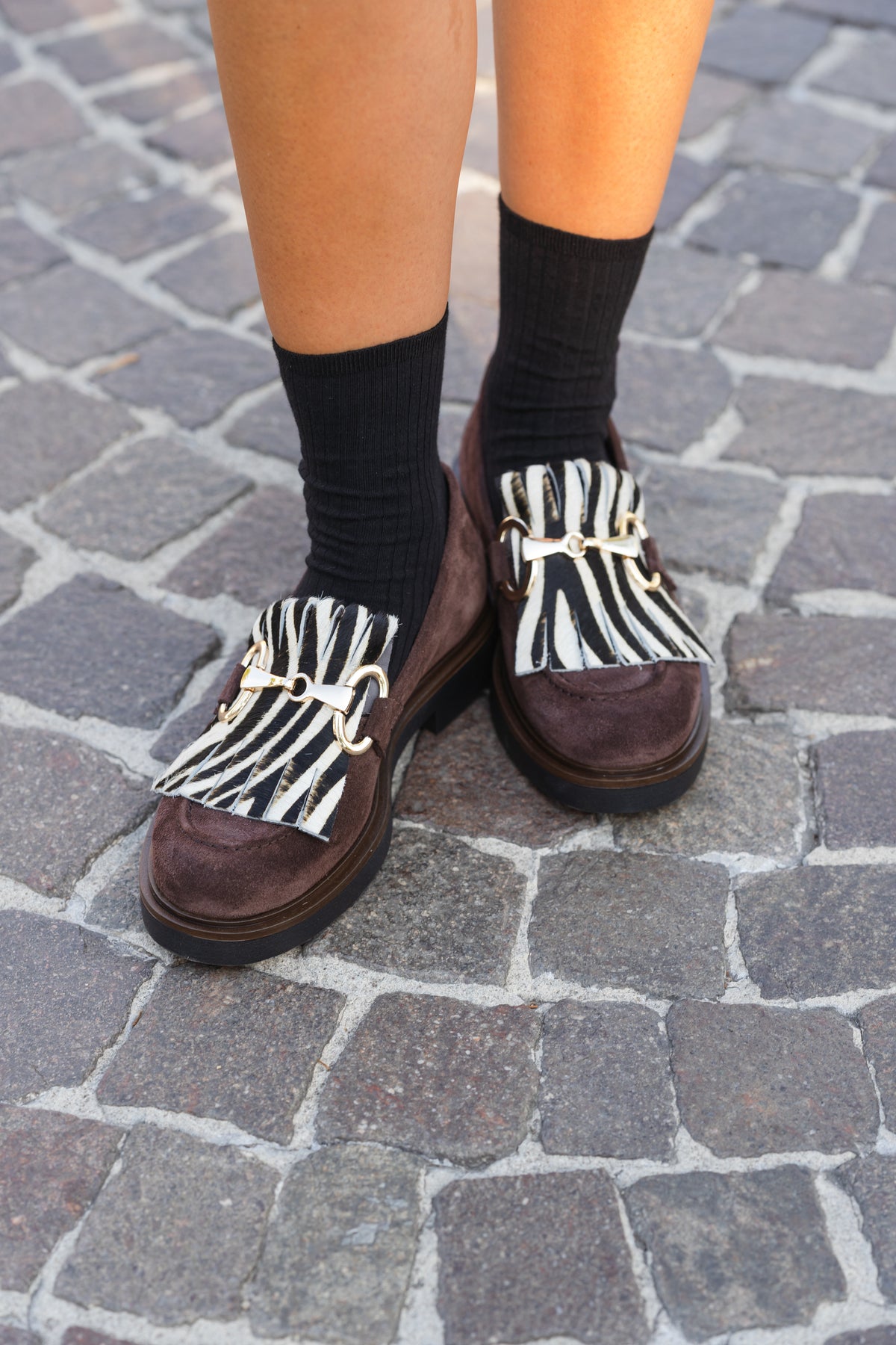 Mocassino donna in camoscio testa di moro con frangia zebrata - Art. BI750